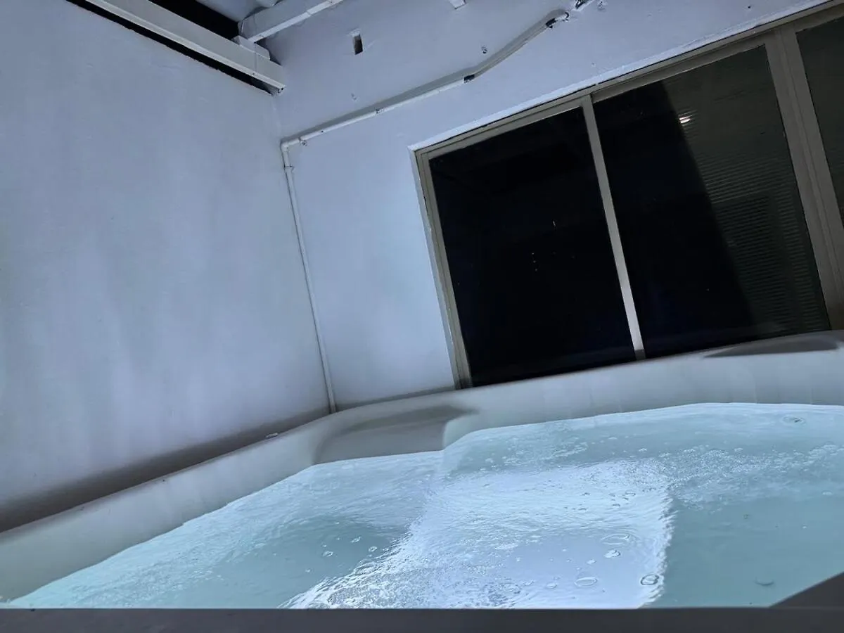 Apartamento Cerca Del Aeropuerto Con Jacuzzi 10 Personas Cartagena