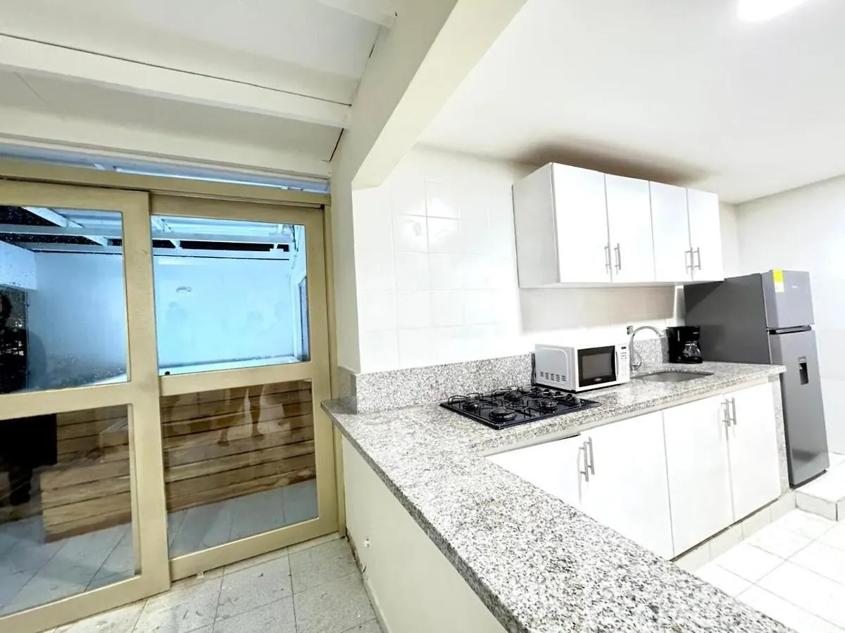 Apartamento Cerca Del Aeropuerto Con Jacuzzi 10 Personas Cartagena