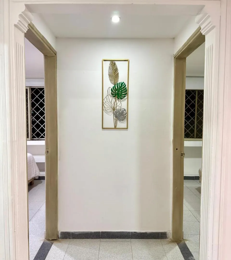Apartamento Cerca Del Aeropuerto Con Jacuzzi 10 Personas Cartagena  Apartment
